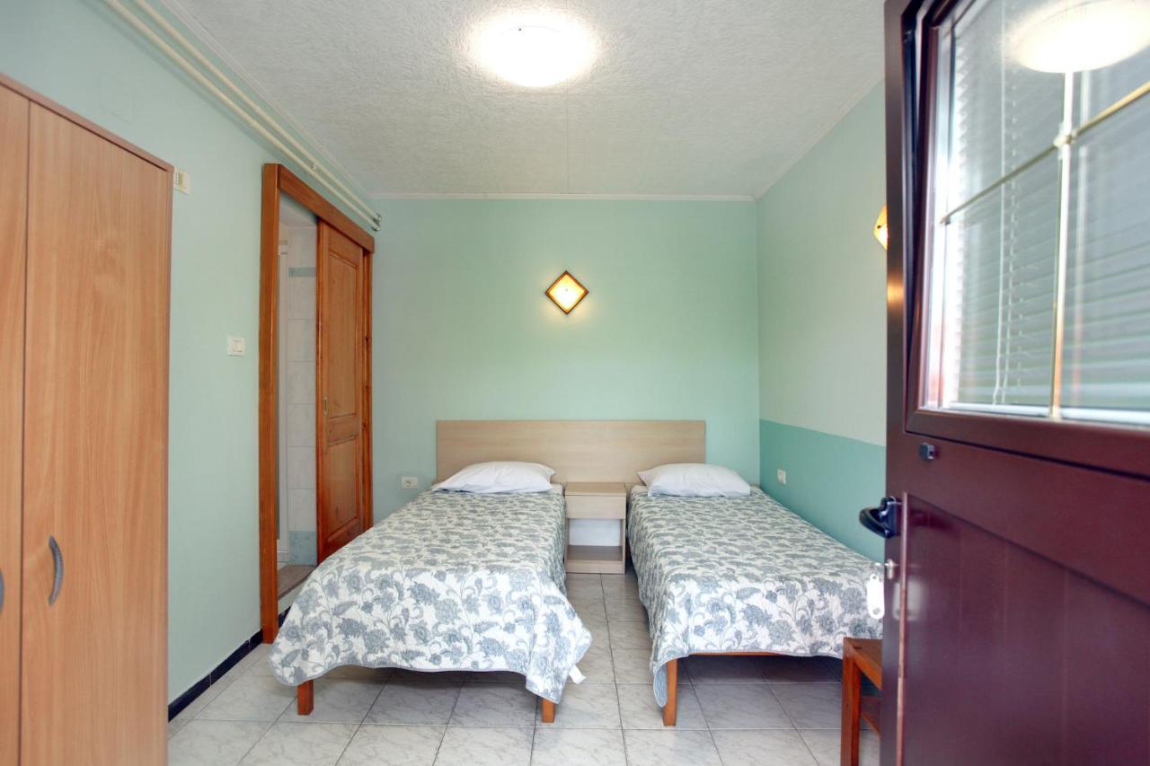 Dino Studio And Room Apartments Portorož Exteriér fotografie